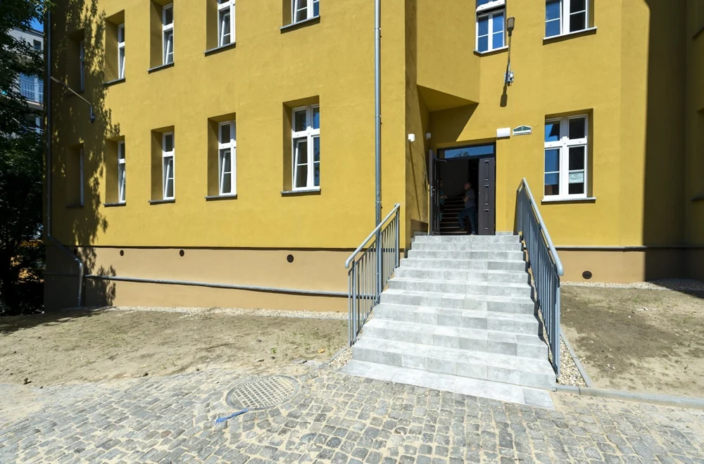 Taki widok cieszy oczy. Kolejna kamienica wyremontowana