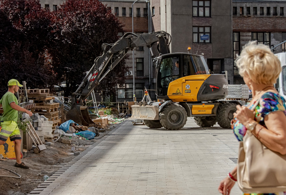 Rewitalizacja ul. Dworcowej postępuje