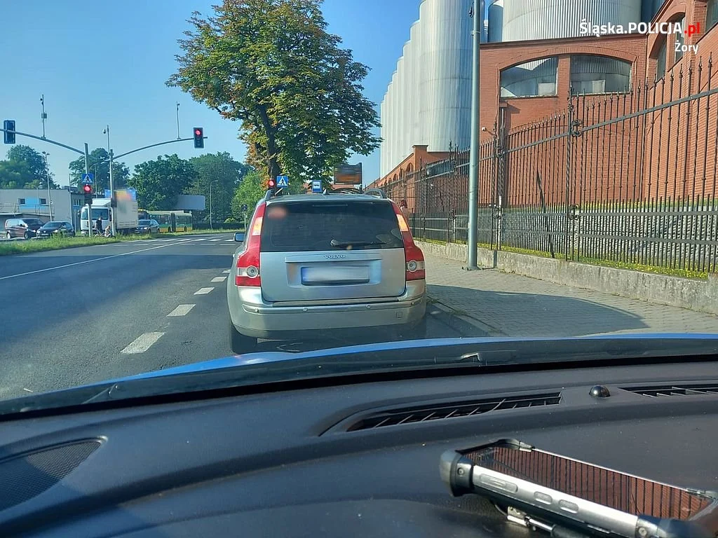 Mikołowscy policjanci w pościgu za złodziejem paliwa