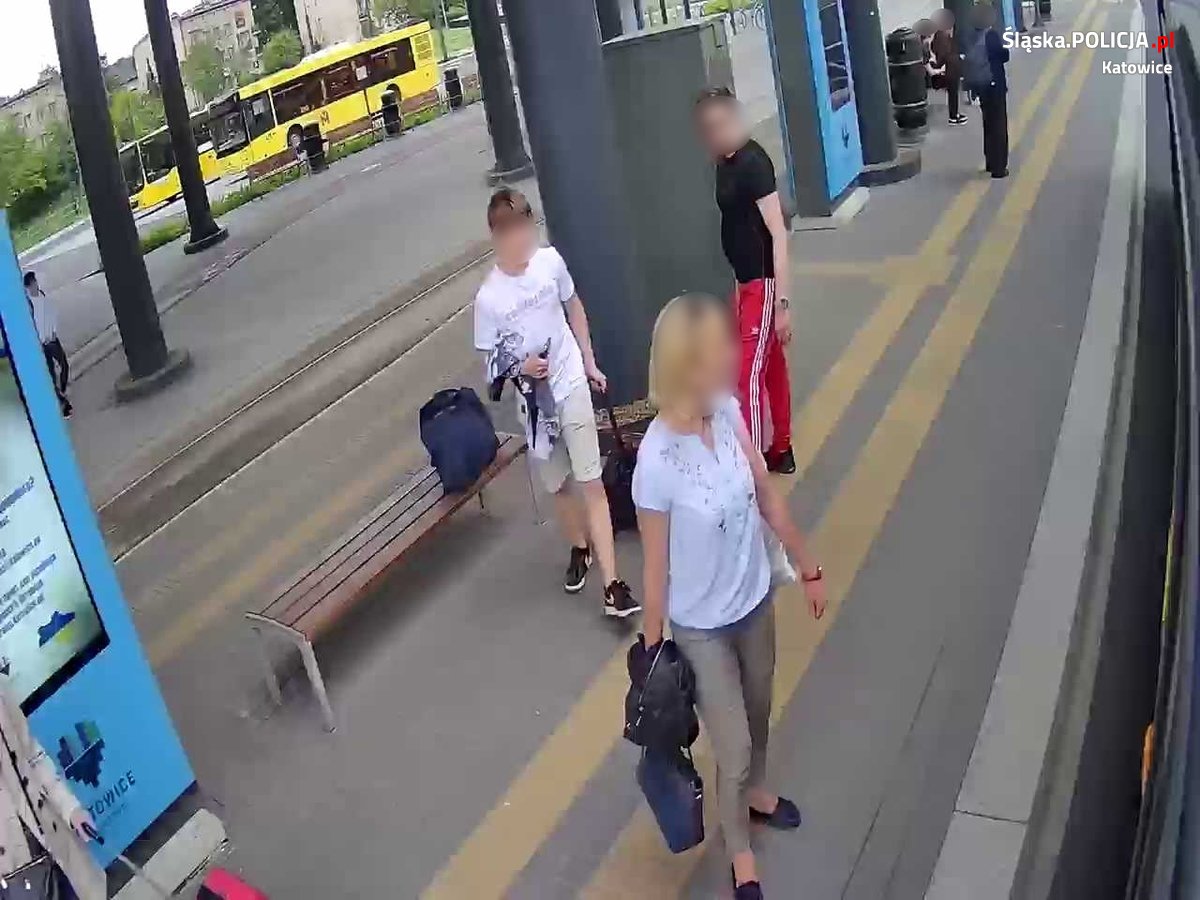 Agresor groził i obrażał chłopca z Ukrainy. Policjanci poszukują pokrzywdzonego