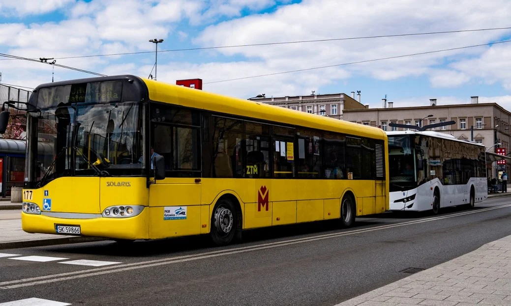Teraz zlokalizujesz pojazdy komunikacji ZTM w Google Maps. Ma być łatwiej z przesiadkami