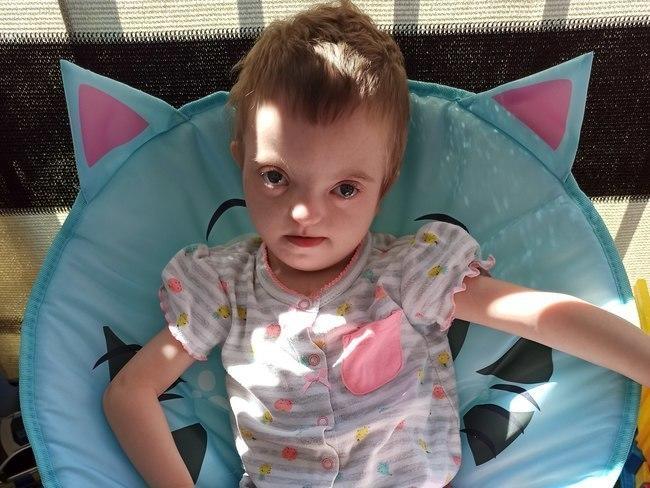 5-letnia mieszkanka Zabrza potrzebuje pomocy. Trwa zbiórka na siedzisko ortopedyczne