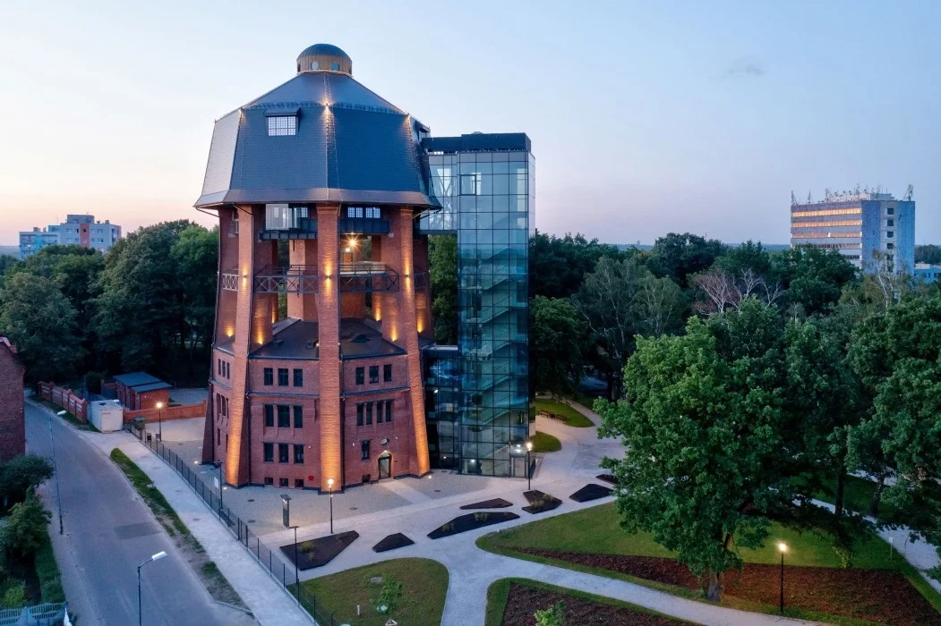 Rewitalizacja wieży ciśnień nominowana do konkursu Najlepsza Przestrzeń Publiczna 2022