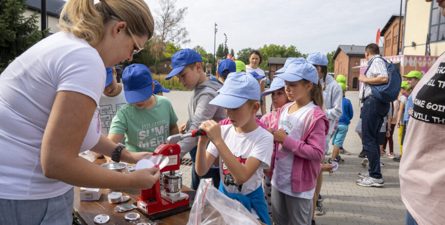 Spędź wakacje z Dzielnicowymi Ośrodkami Kultury w Zabrzu