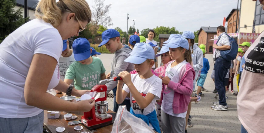 Spędź wakacje z Dzielnicowymi Ośrodkami Kultury w Zabrzu