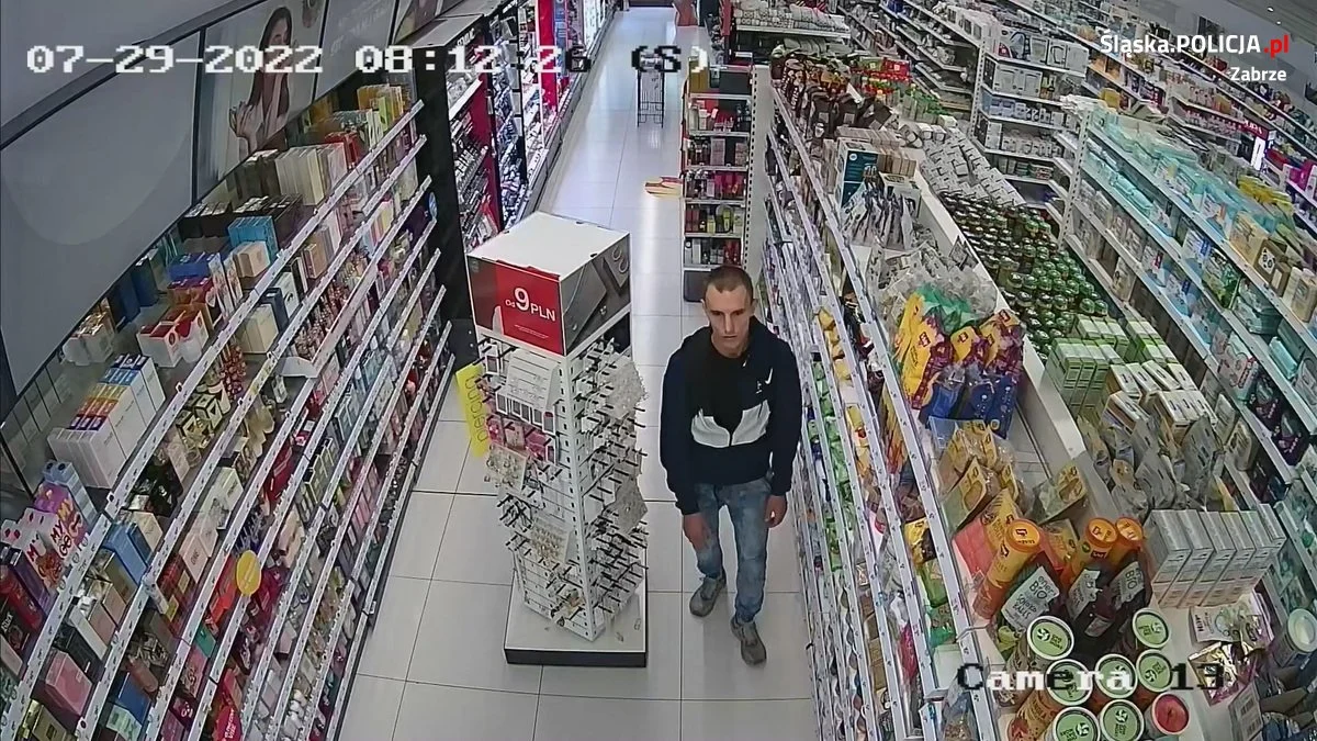 Poszukiwany sprawca kradzieży. Rozpoznajesz go?