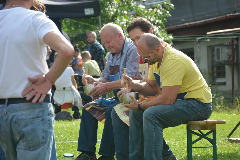 Piknik przy Piekaroku 14