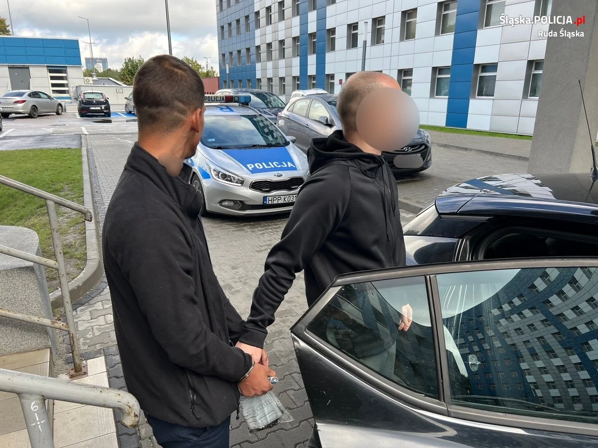 Policyjny pościg w Rudzie Śląskiej! Nietrzeźwy 21-latek uszkodził dwa radiowozy
