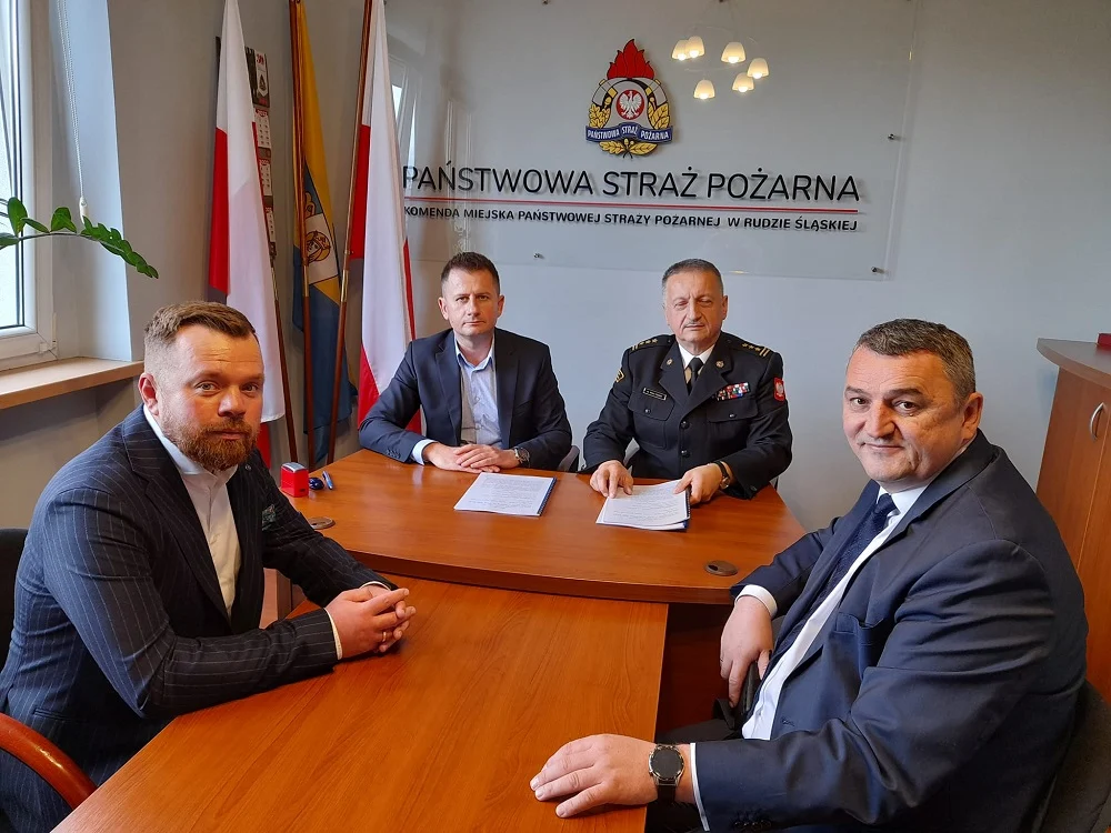 Ruda Śląska: Podpisano umowę na budowę nowej strażnicy