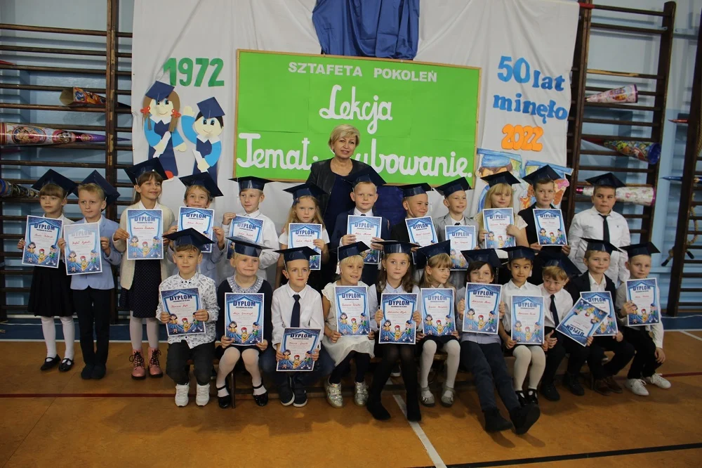 Pasowanie pierwszoklasistów na uczniów w Szkole Podstawowej nr 15