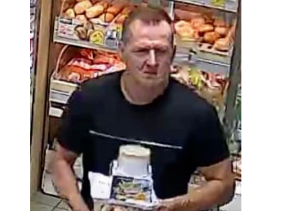 Policjanci poszukują oszusta ze zdjęcia. Poznajesz go?