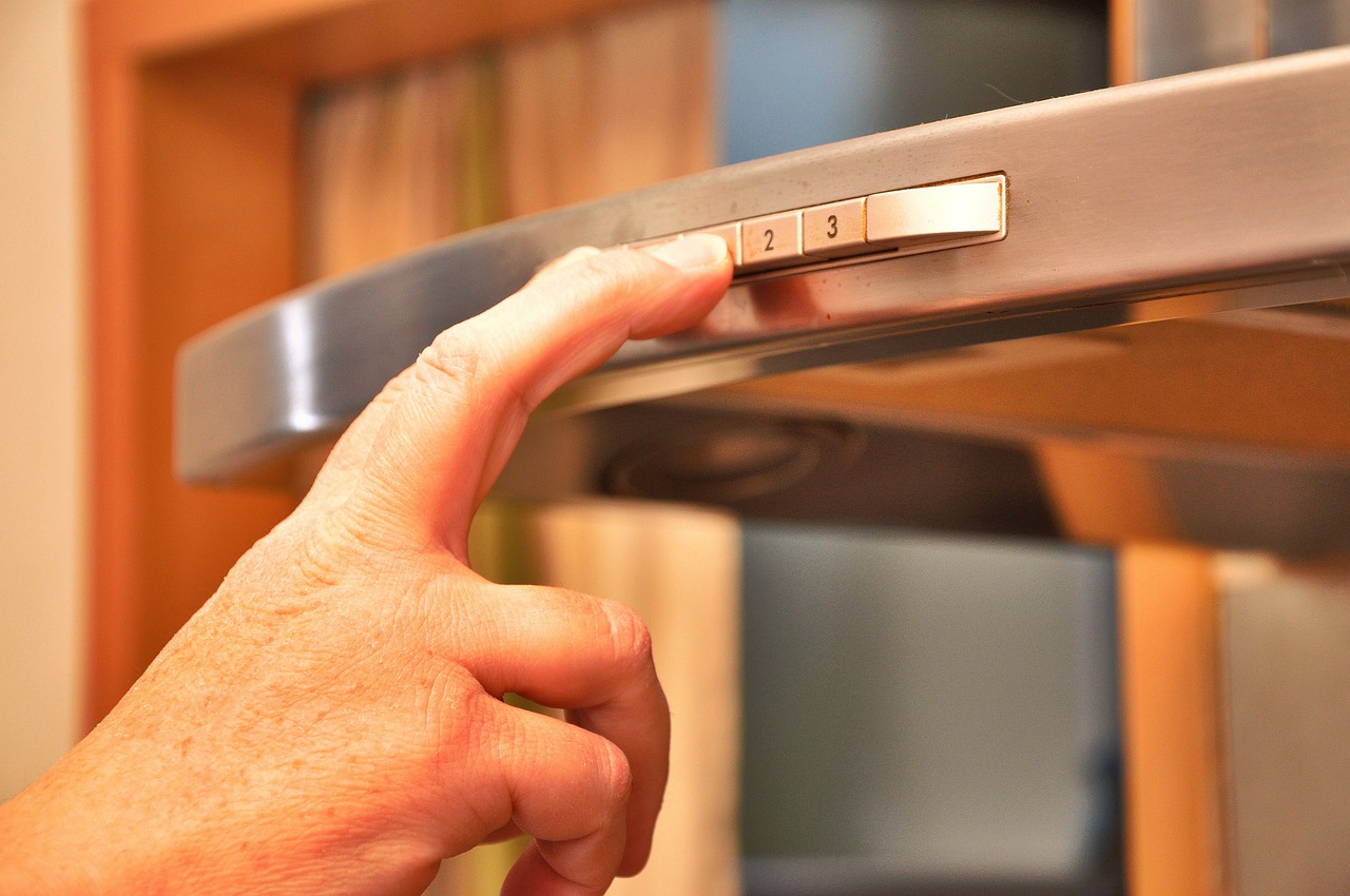 Dlaczego warto zainwestować w wydajny okap kuchenny?