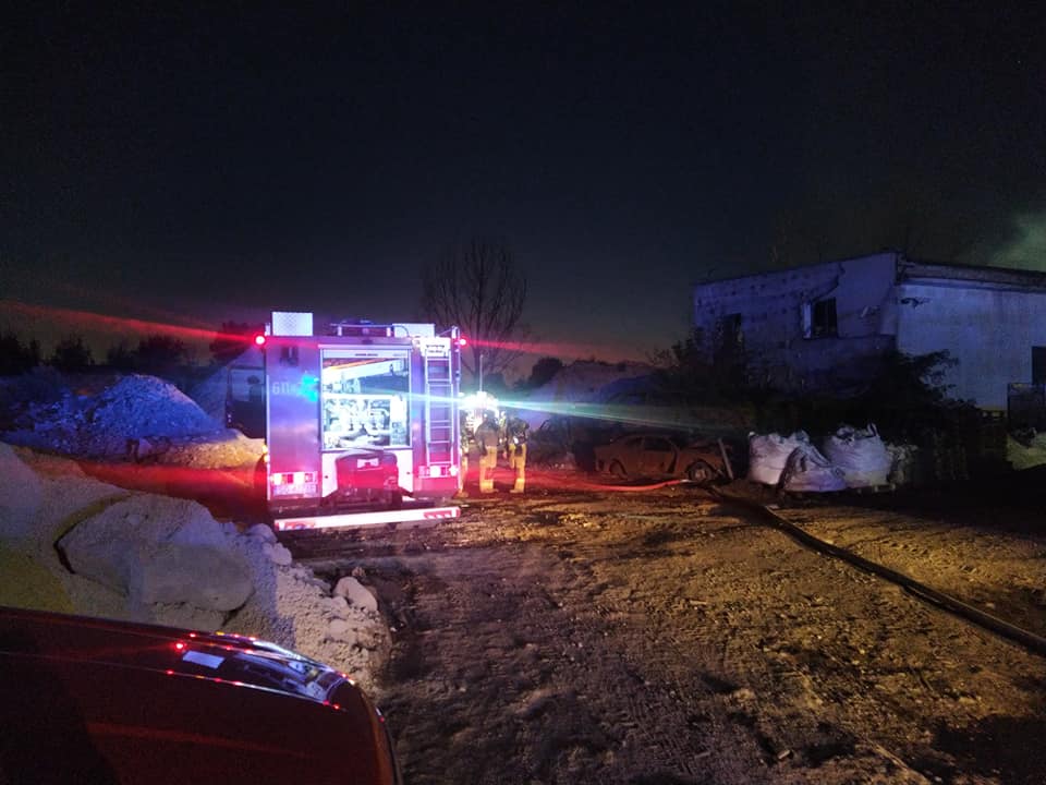 Pożar na składowisku odpadów w Sosnowcu. Interweniowało 8 zastępów straży pożarnej