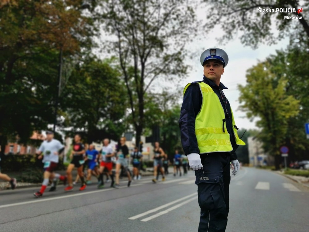 Policja zabezpieczyła sobotni bieg w centrum Mikołowa