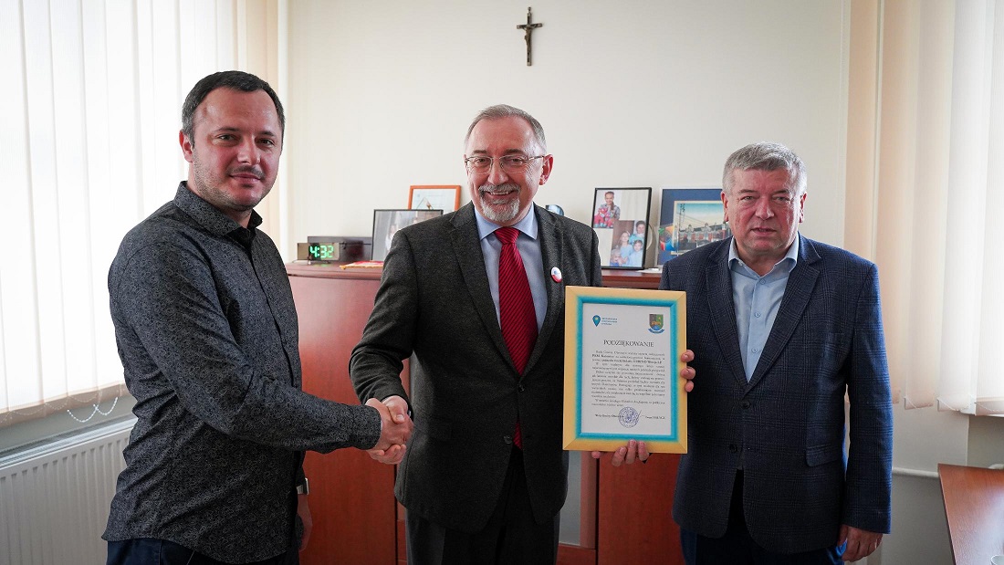 Autobus PKM będzie woził ukraińskie dzieci do szkół