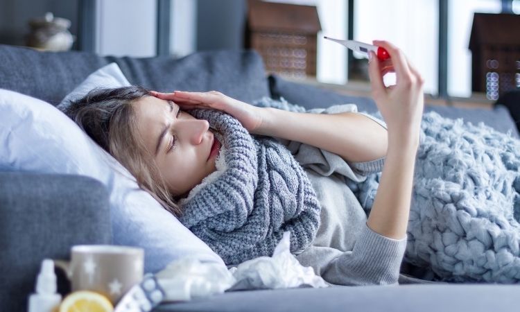 Co robić (i czego nie robić) przy pierwszych oznakach grypy