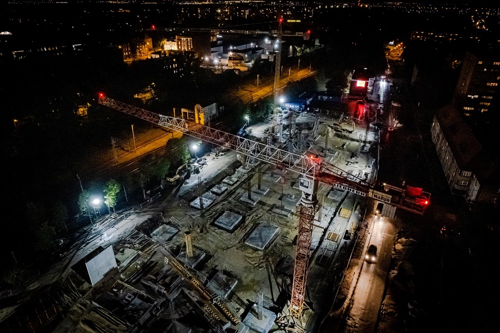 Zakończono utwardzanie terenu pod budowę centrum przesiadkowego przy ul. Goethego