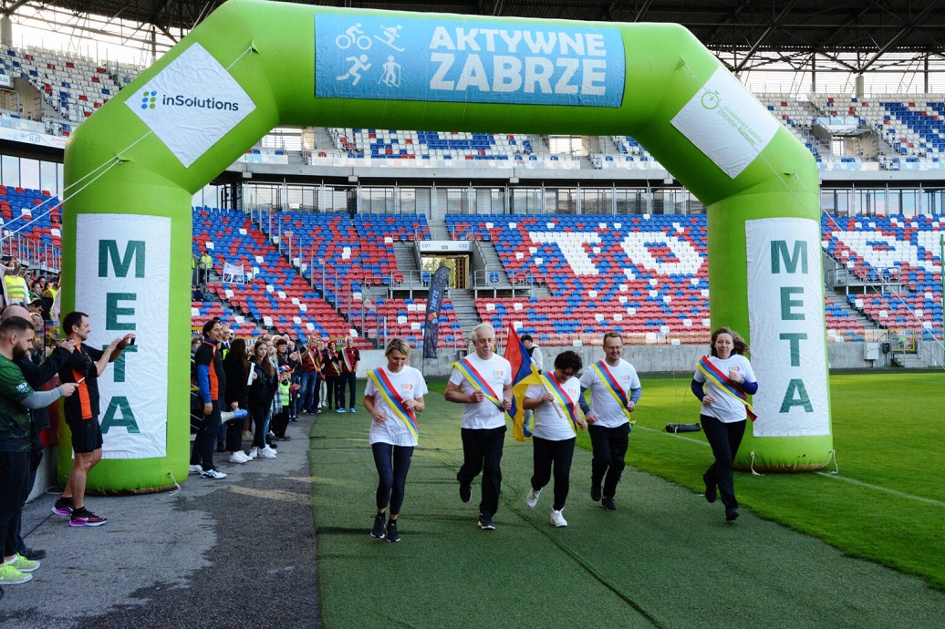 Za nami Sztafeta Jubileuszowa z okazji 100. Urodzin Zabrza [ZDJĘCIA]
