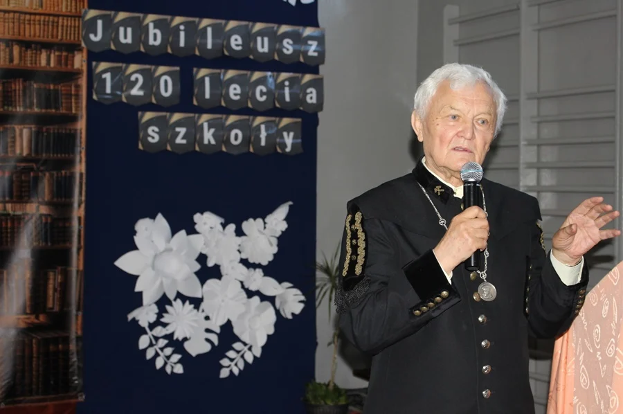 Szkoła Podstawowa nr 36 im. Juliusza Słowackiego w Orzegowie obchodzi 120-lecie istnienia