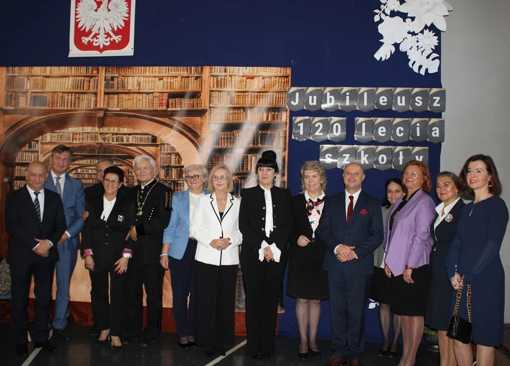 Szkoła Podstawowa nr 36 im. Juliusza Słowackiego w Orzegowie obchodzi 120-lecie istnienia