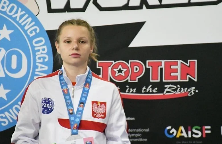 Uczennica rudzkiego Mickiewicza srebrną medalistką Mistrzostw Świata!