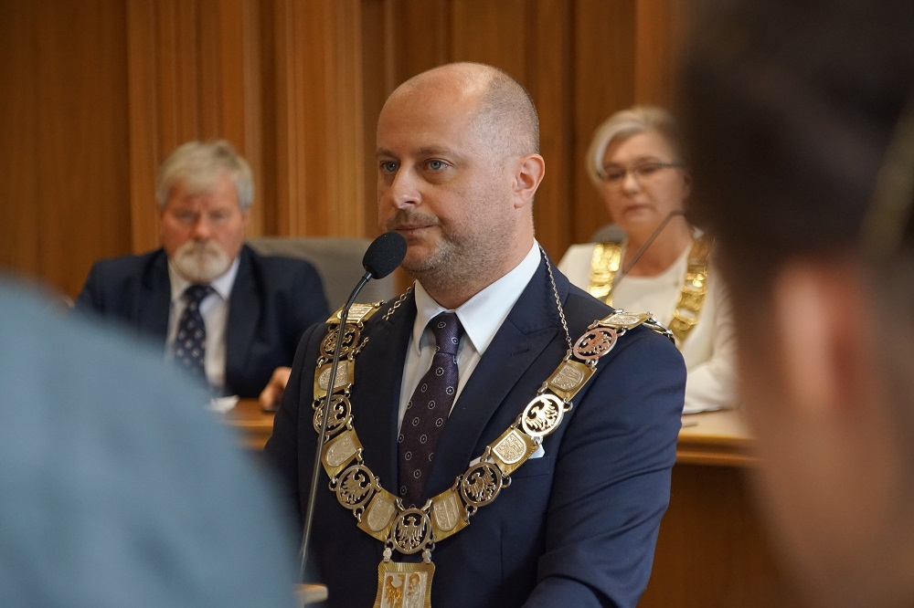 Radni uchwalili kwotę wynagrodzenia prezydenta Rudy Śląskiej