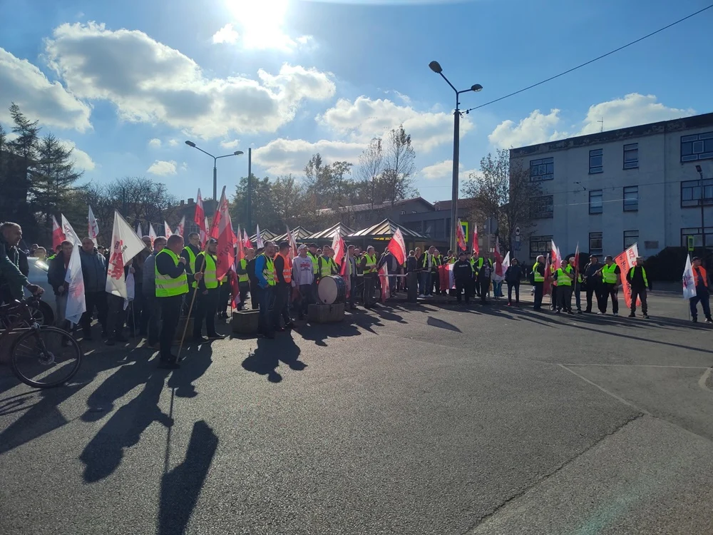 Pikieta pod Hutą Pokój 5