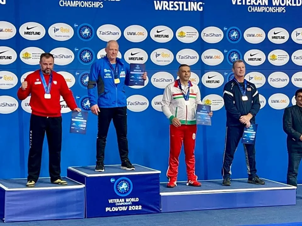 Jerzy Sekura Wicemistrzem Świata Weteranów w Zapasach!