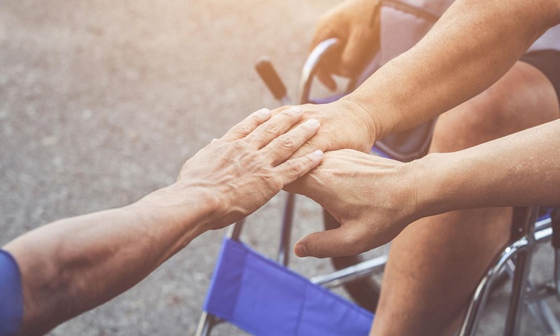 Opieka wytchnieniowa, wytchnienie dla opiekunów. Ruszył nabór wniosków