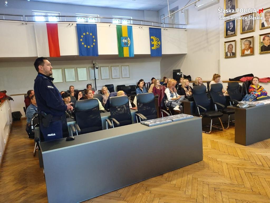 Policjanci z Siemianowic Śląskich szkolili pracowników MOPS