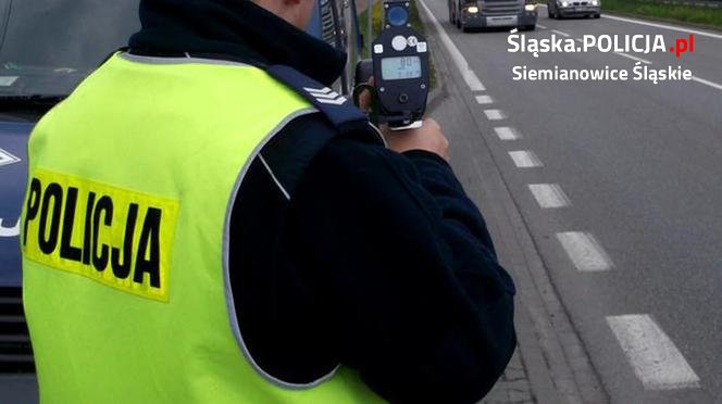 Nietrzeźwy kierujący wpadł przez przekroczenie prędkości!