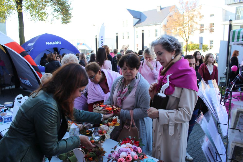 Piekarski Dzień Różowej Wstążki. Przemarsz o zdrowie