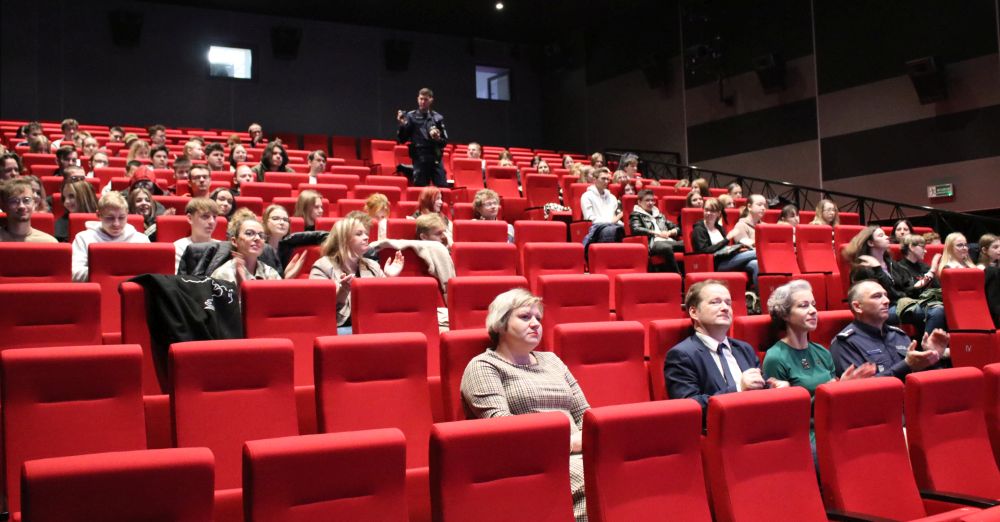 Ty także możesz wstąpić w szeregi Policji. Spotkanie w Miejskim Domu Kultury