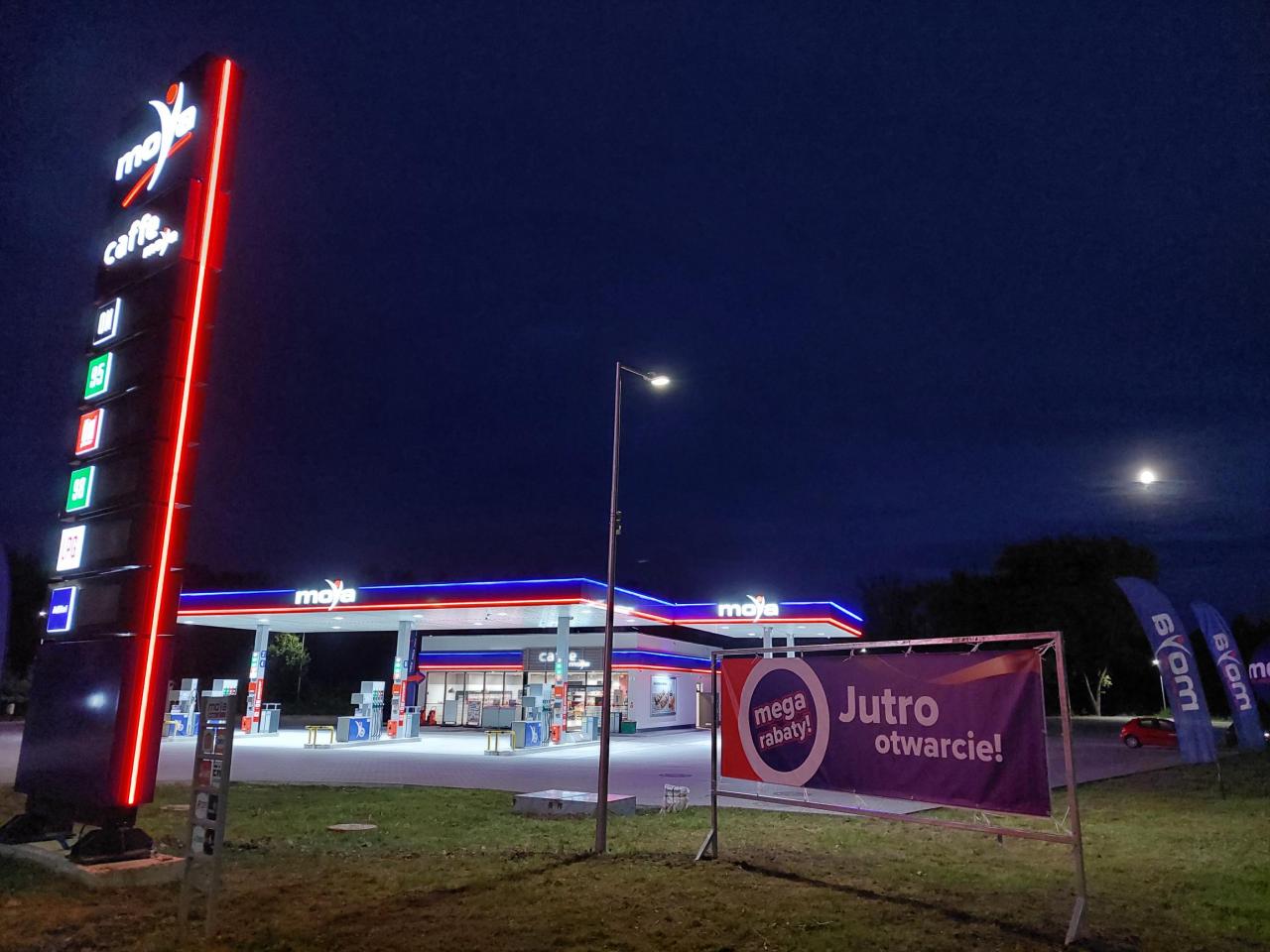 MOYA otworzyła nową stację paliw na Śląsku 8