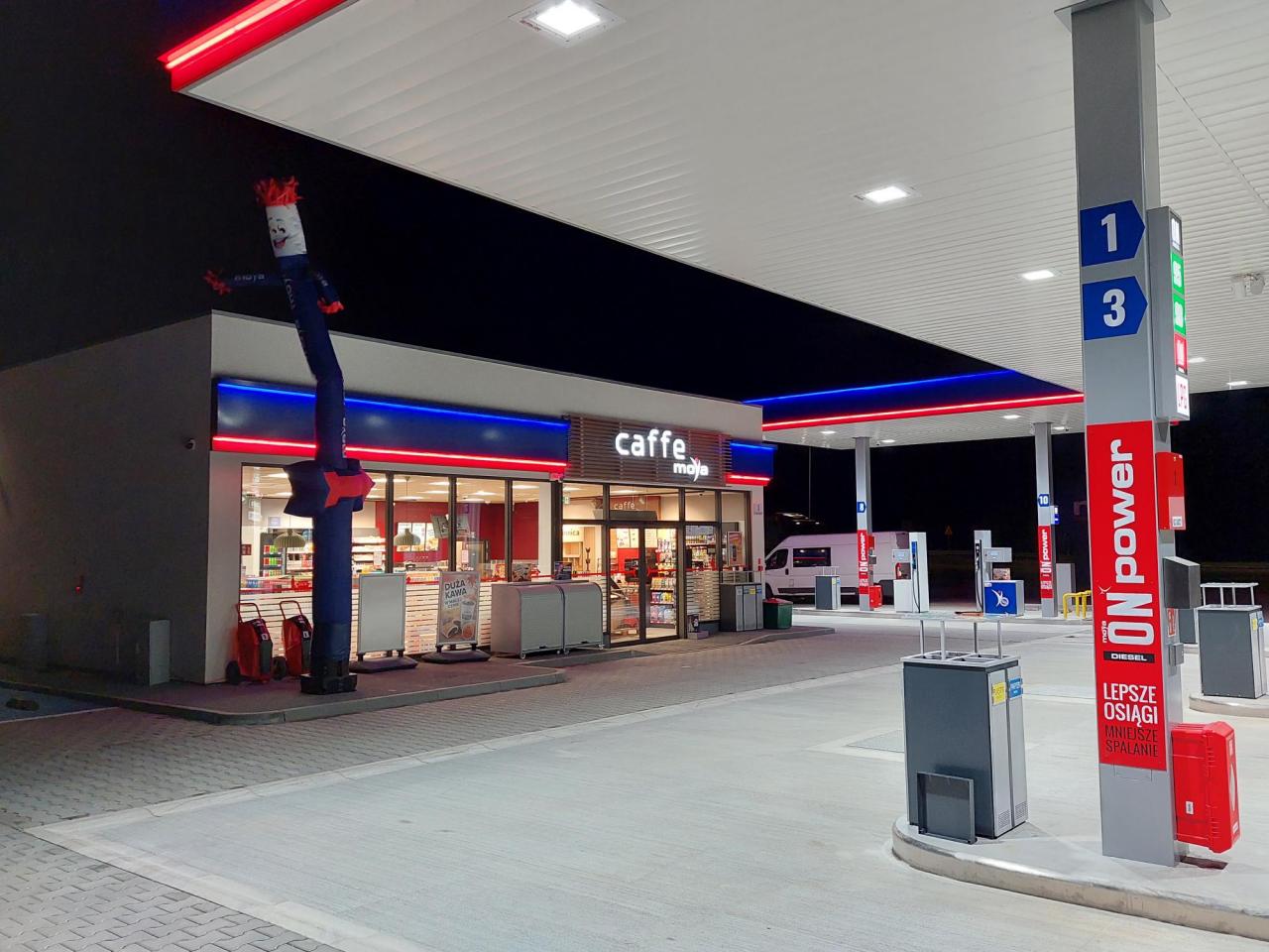MOYA otworzyła nową stację paliw na Śląsku 13
