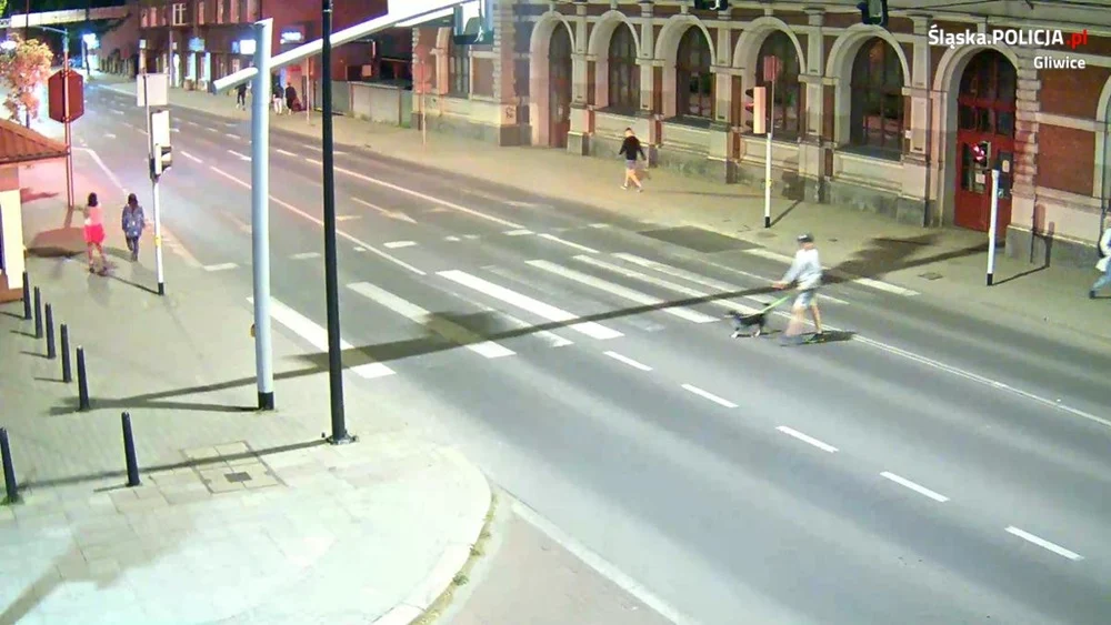 Trwa dochodzenie w sprawie pobicia. Poznajesz tego mężczyznę?