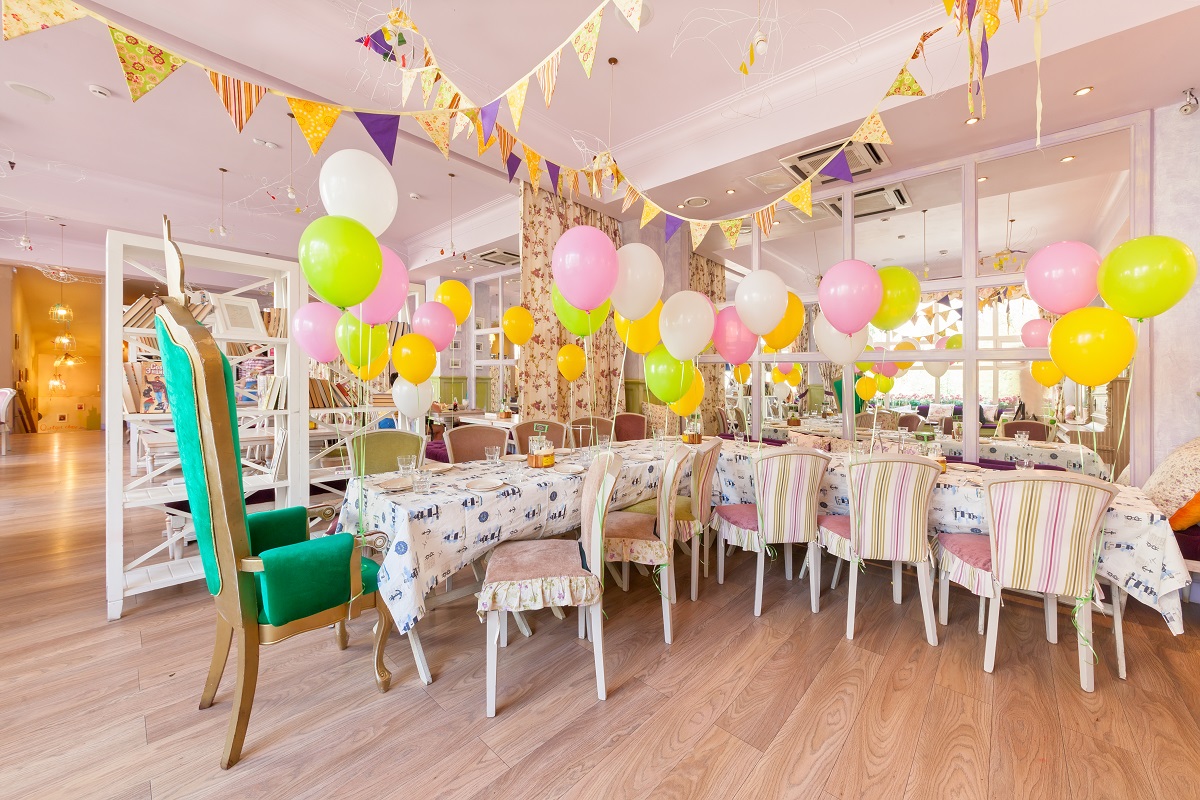 Urodzinowe inspiracje - bajkowe przyjęcie dla dziewczynki