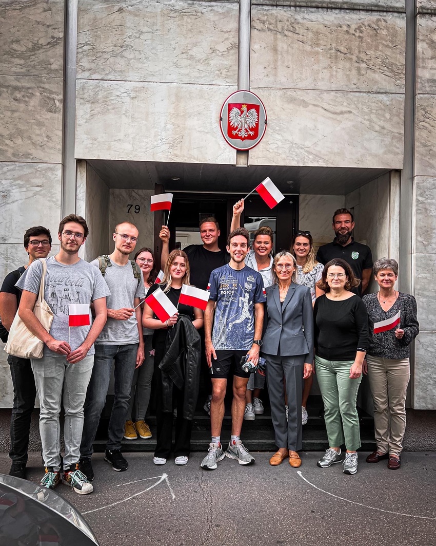 60 maratonów w 60 dni. Ostatnia prosta do Barcelony w wykonaniu Tomasza Sobanii