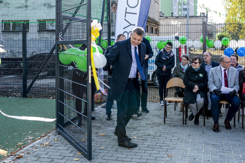Kolejna inwestycja w ramach #BO_Bytom zakończona. Można już korzystać z boiska sportowego