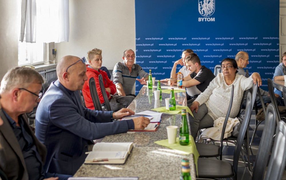 Rewitalizacja bloków na Żeromskiego, Witczaka i Miętkiewicza dokończona? Miasto uspokaja