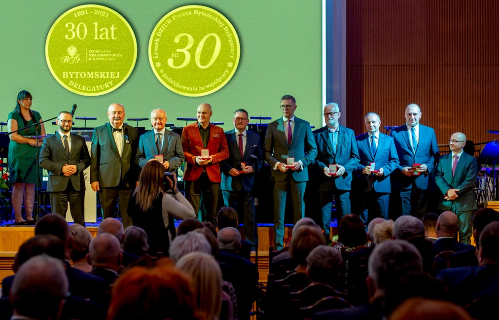 Wyróżnienia dla służb mundurowych przez Regionalną Izbę Gospodarczą