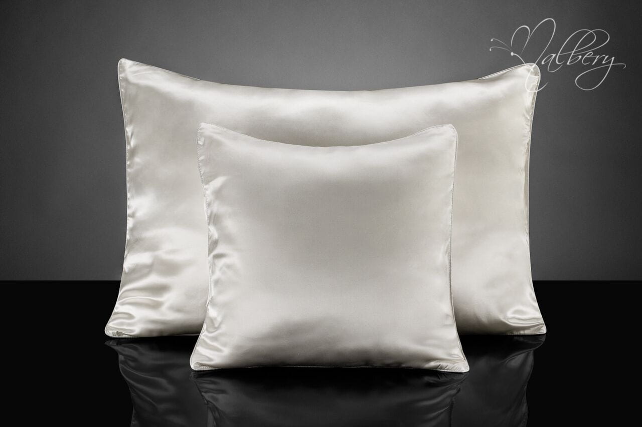 Jedwabne produkty do sypialni