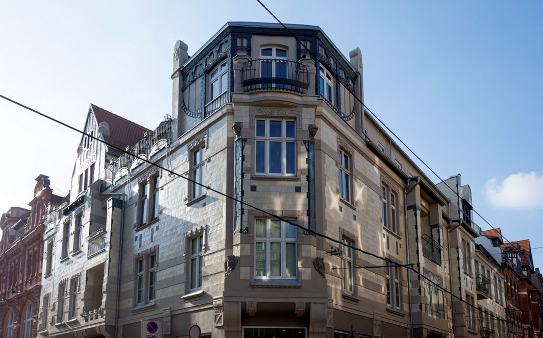 Secesyjna kamienica przy ul. Dworcowej 22 odzyskała blask. Obiekt przeszedł renowację