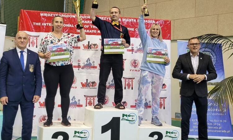 Kolejne medale dla Sosnowieckiego Klubu Karate