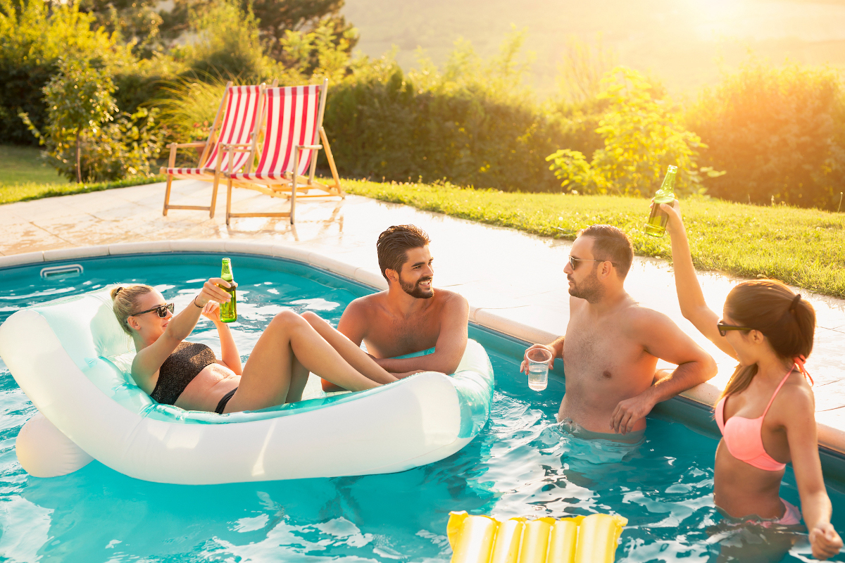 Basen sezonowy czy całoroczny? Który wybrać?