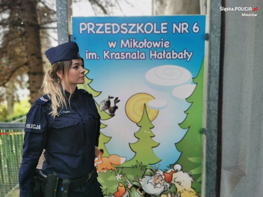 O zawodzie policjanta i roli pluszowego Hektora w mikołowskim przedszkolu nr 6