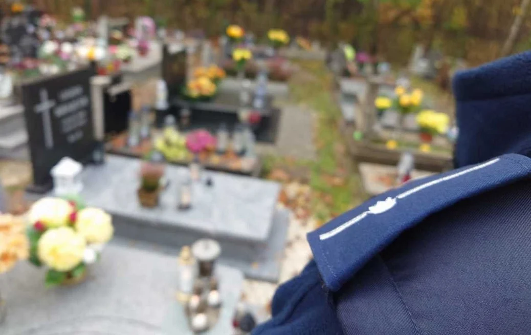 Policja apeluje o bezpieczny dzień Wszystkich Świętych i Dzień Zaduszny 2022