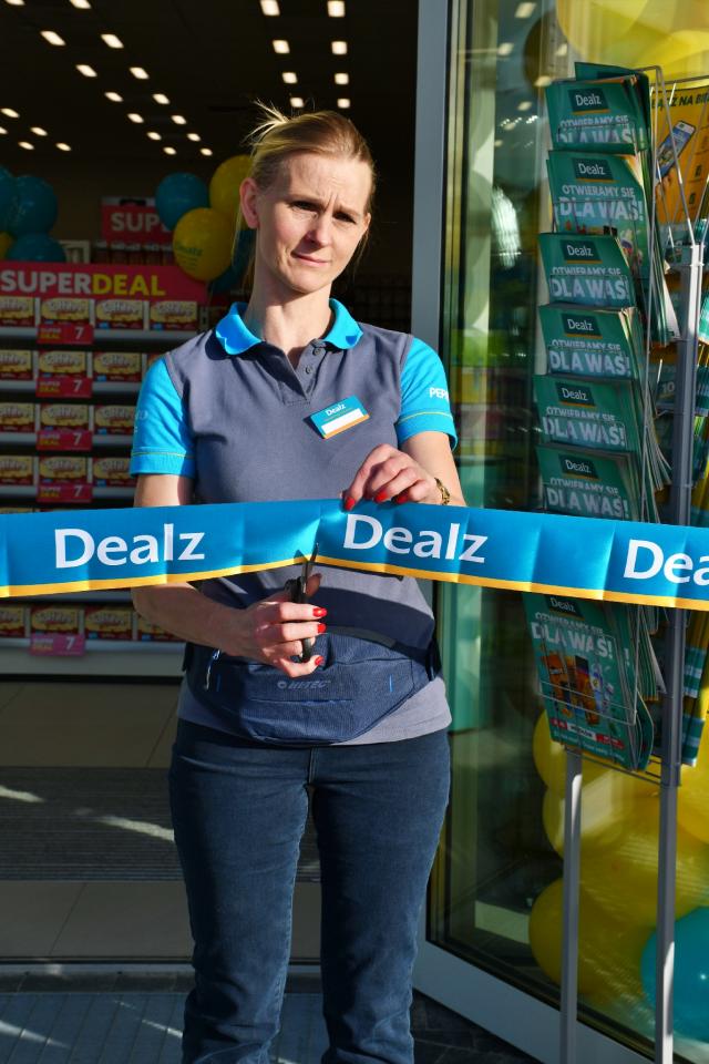 W poniedziałek, 31 października został otwarty nowy sklep Dealz w Mikołowie! Sklep znajduje się w KP Park przy ulicy Gliwickiej 34. 4