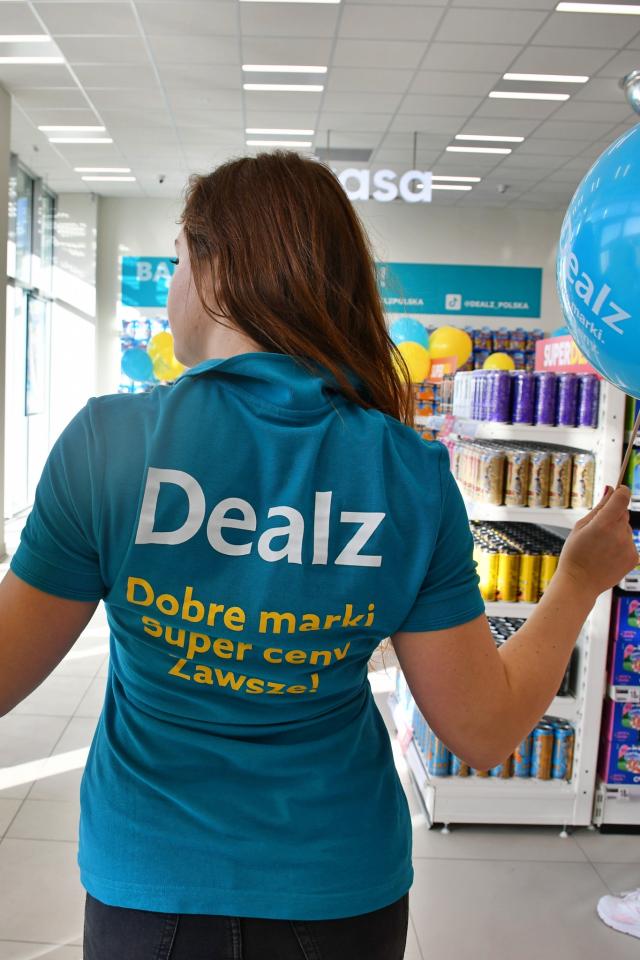 W poniedziałek, 31 października został otwarty nowy sklep Dealz w Mikołowie! Sklep znajduje się w KP Park przy ulicy Gliwickiej 34. 30