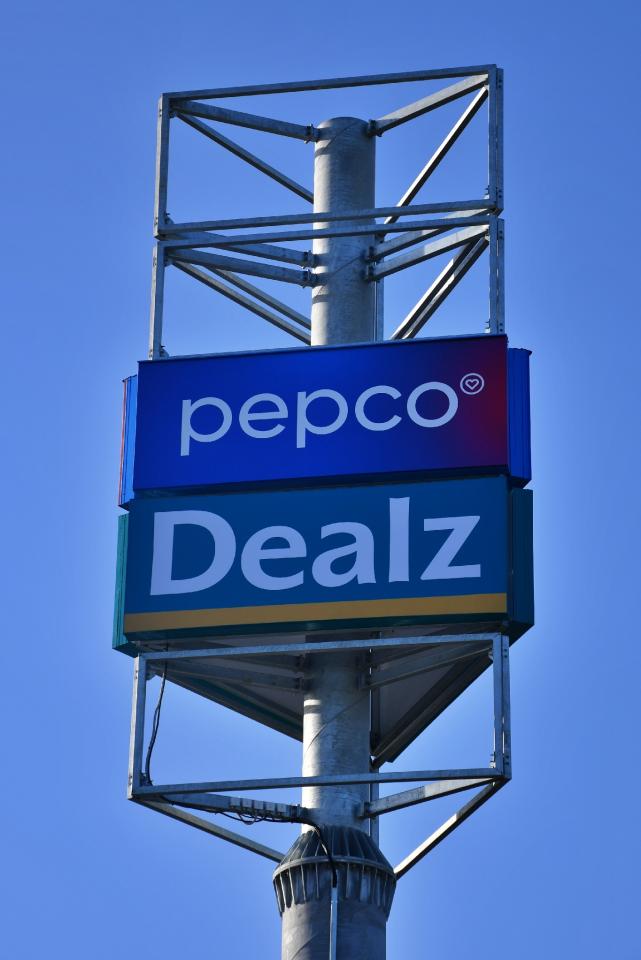 W poniedziałek, 31 października został otwarty nowy sklep Dealz w Mikołowie! Sklep znajduje się w KP Park przy ulicy Gliwickiej 34. 31